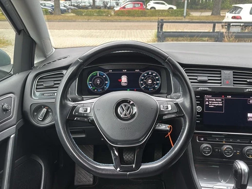 Volkswagen e-Golf - Afbeelding 8 van 23