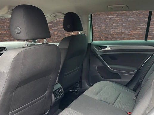 Volkswagen e-Golf - Afbeelding 11 van 23