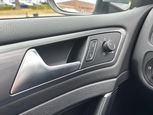 Volkswagen e-Golf - Afbeelding 21 van 23