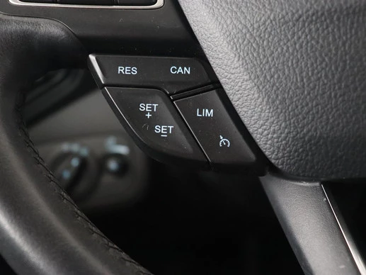 Ford Kuga - Afbeelding 10 van 30