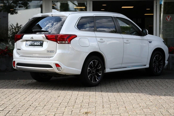 Mitsubishi Outlander - Afbeelding 2 van 30