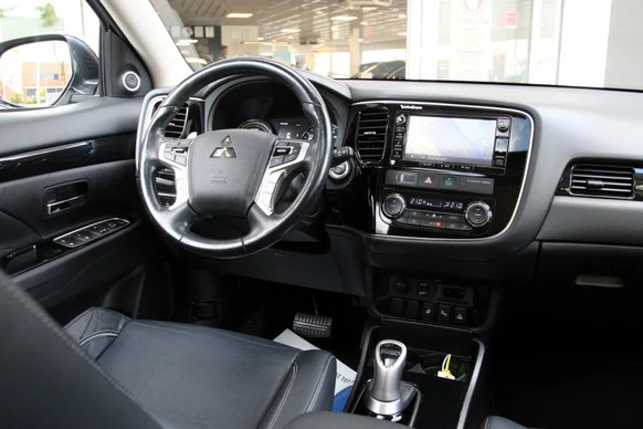 Mitsubishi Outlander - Afbeelding 23 van 30