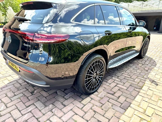 Mercedes-Benz EQC - Afbeelding 10 van 25