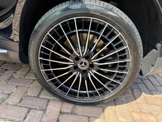 Mercedes-Benz EQC - Afbeelding 8 van 30