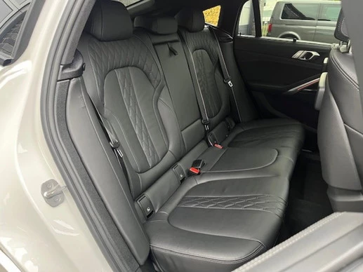 BMW X6 - Afbeelding 16 van 30