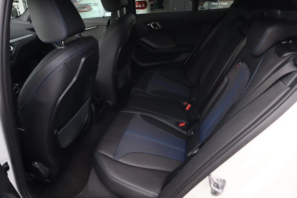 BMW 1 Serie - Afbeelding 18 van 30