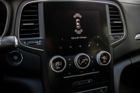 Renault Megane E-Tech - Afbeelding 7 van 30