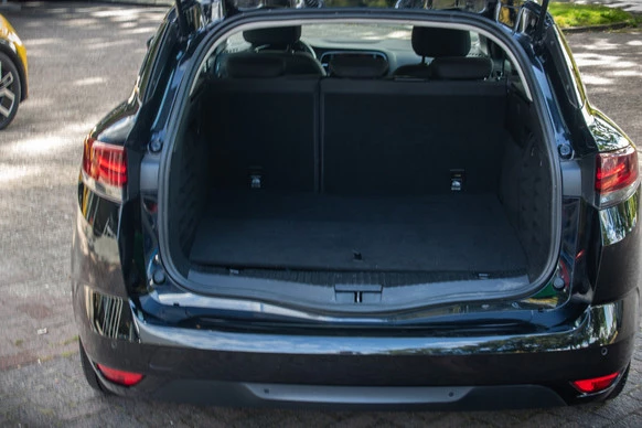 Renault Megane E-Tech - Afbeelding 30 van 30