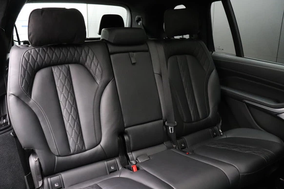 BMW X7 - Afbeelding 16 van 30