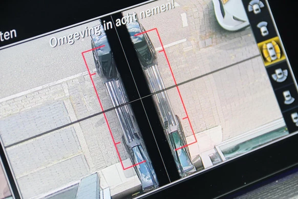 Mercedes-Benz G-Klasse - Afbeelding 19 van 30