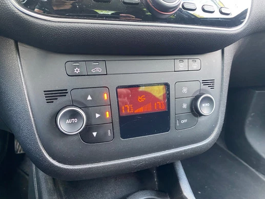 Fiat Punto - Afbeelding 7 van 10
