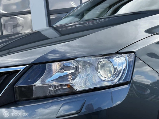 Škoda Rapid - Afbeelding 8 van 30