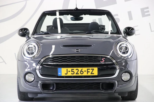 MINI Cooper S Cabrio - Afbeelding 2 van 30