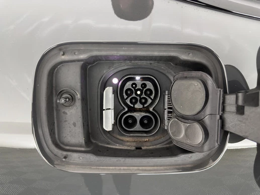 BMW i4 - Afbeelding 28 van 30