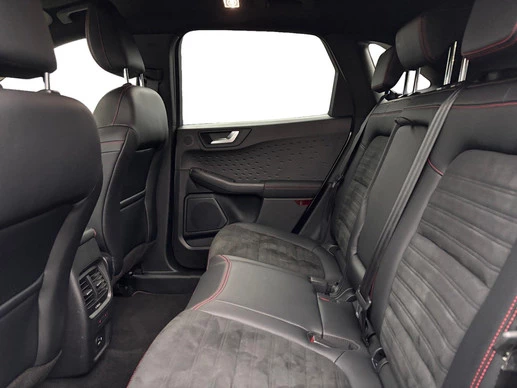 Ford Kuga - Afbeelding 13 van 30