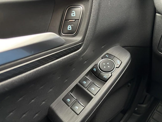 Ford Kuga - Afbeelding 15 van 30