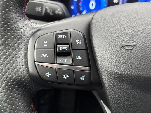 Ford Kuga - Afbeelding 18 van 30