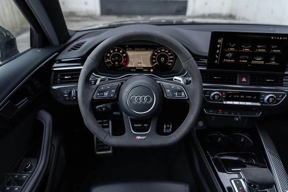 Audi RS4 - Afbeelding 2 van 30