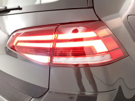 Volkswagen e-Golf - Afbeelding 14 van 23
