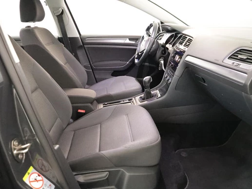 Volkswagen e-Golf - Afbeelding 17 van 23