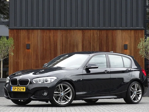 BMW 1 Serie - Afbeelding 1 van 30