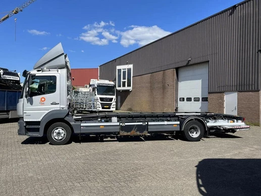 Mercedes-Benz Atego - Afbeelding 23 van 25