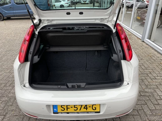Fiat Punto - Afbeelding 25 van 26