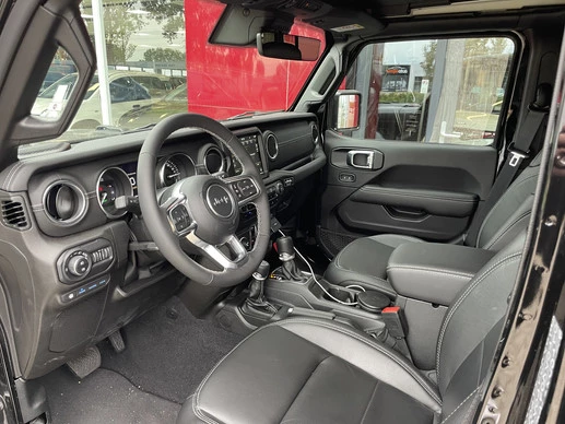 Jeep Wrangler - Afbeelding 12 van 30
