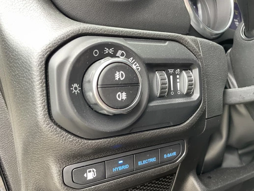 Jeep Wrangler - Afbeelding 14 van 30