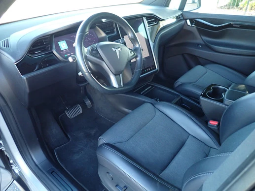 Tesla Model X - Afbeelding 8 van 30