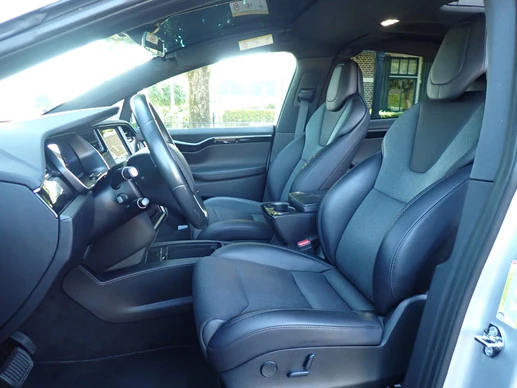 Tesla Model X - Afbeelding 9 van 30