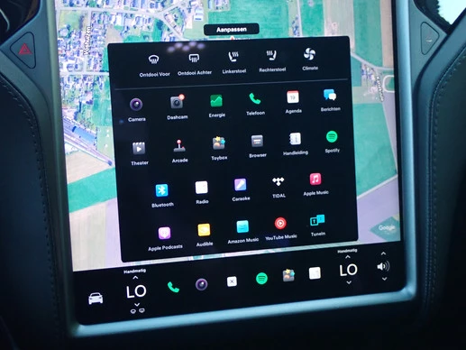 Tesla Model X - Afbeelding 16 van 30