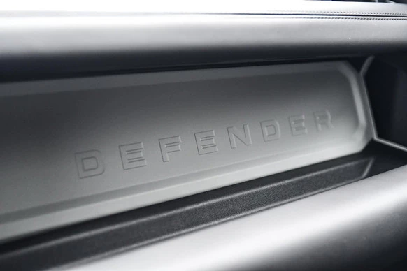 Land Rover Defender - Afbeelding 23 van 30