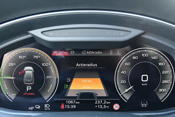 Audi Q8 - Afbeelding 25 van 30