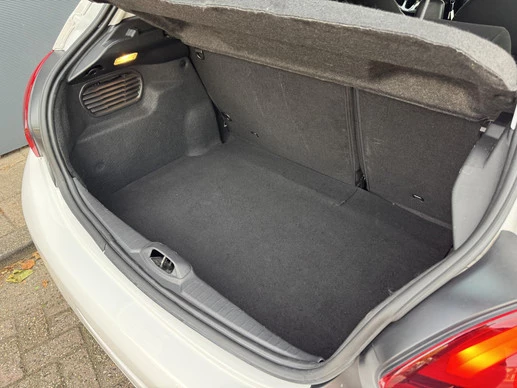 Peugeot 208 - Afbeelding 23 van 30