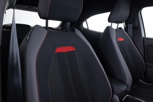 Opel Mokka-e - Afbeelding 6 van 30