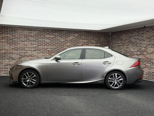 Lexus IS - Afbeelding 6 van 30