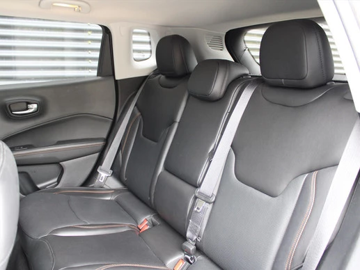 Jeep Compass - Afbeelding 11 van 30