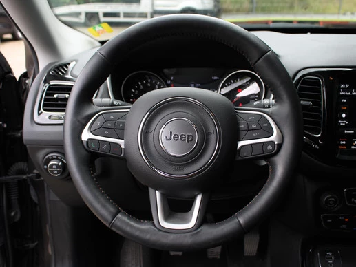 Jeep Compass - Afbeelding 13 van 30