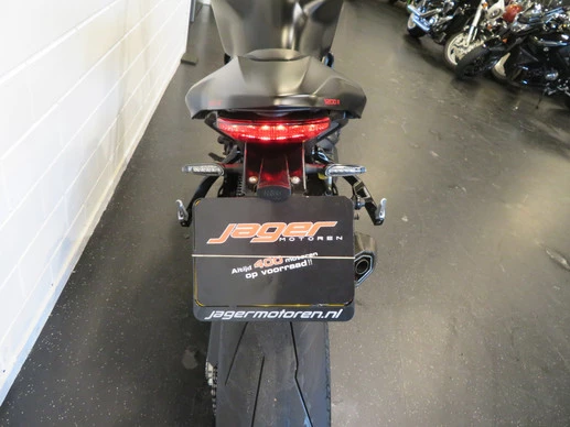 Ducati Monster - Afbeelding 4 van 13