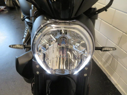 Ducati Monster - Afbeelding 13 van 13