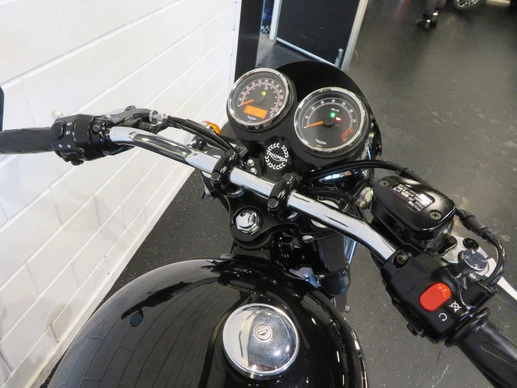 Triumph Bonneville - Afbeelding 5 van 13