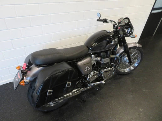 Triumph Bonneville - Afbeelding 11 van 13