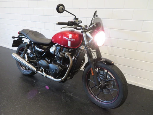 Triumph Street Twin - Afbeelding 2 van 13
