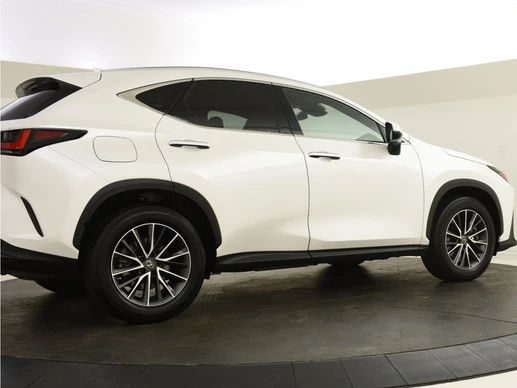Lexus NX - Afbeelding 7 van 30