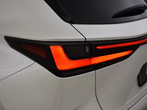 Lexus NX - Afbeelding 11 van 30