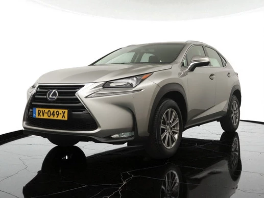 Lexus NX - Afbeelding 1 van 30
