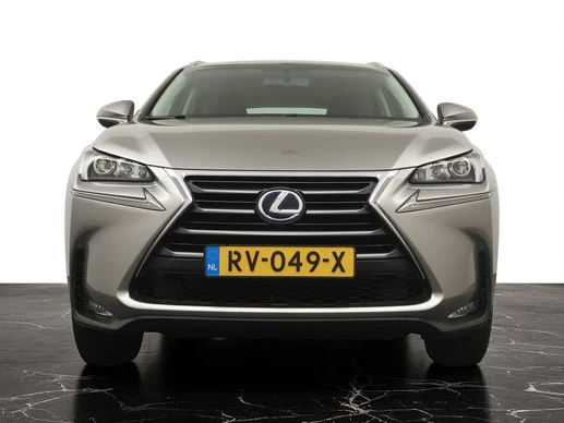 Lexus NX - Afbeelding 14 van 30