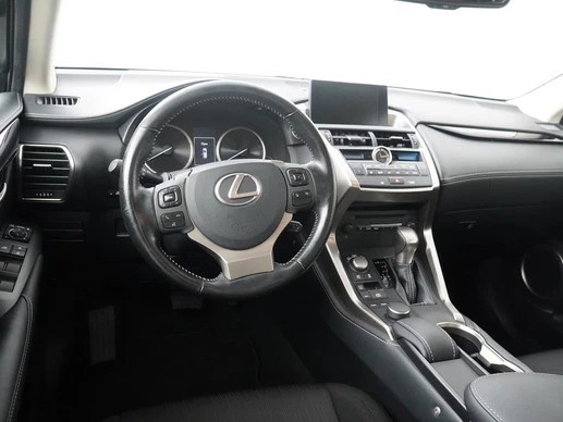 Lexus NX - Afbeelding 21 van 30