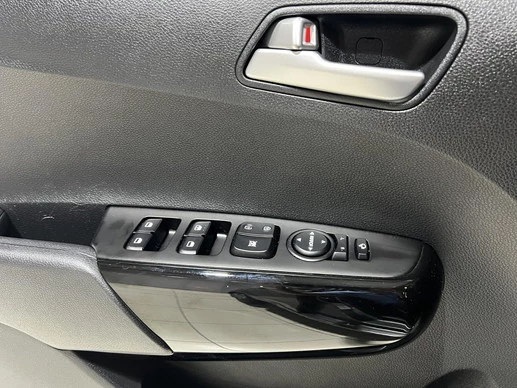 Kia Picanto - Afbeelding 13 van 24